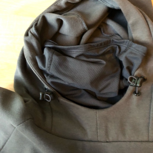 Backcountry brand tricot hoodie in gun metal grey/carbon color. - Picture 9 of 12